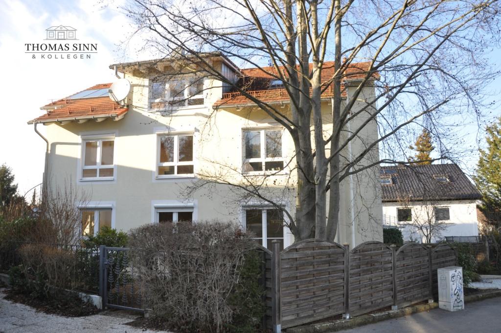 Straßenansicht