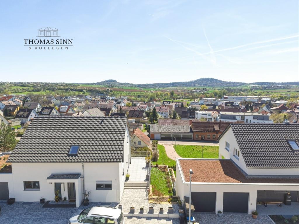 NEUABU - Exklusive Doppelhaushälfte mit Garage, Stellplatz und Balkon im Neubaugebiet "Hühnlesäcker" - Foto 3