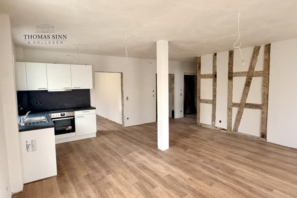 Stilvoll wohnen im historischen Ambiente – 3,5-Zimmer Hochparterre-Wohnung mit Balkon & sichtbarem Fachwerk“ - Foto 3