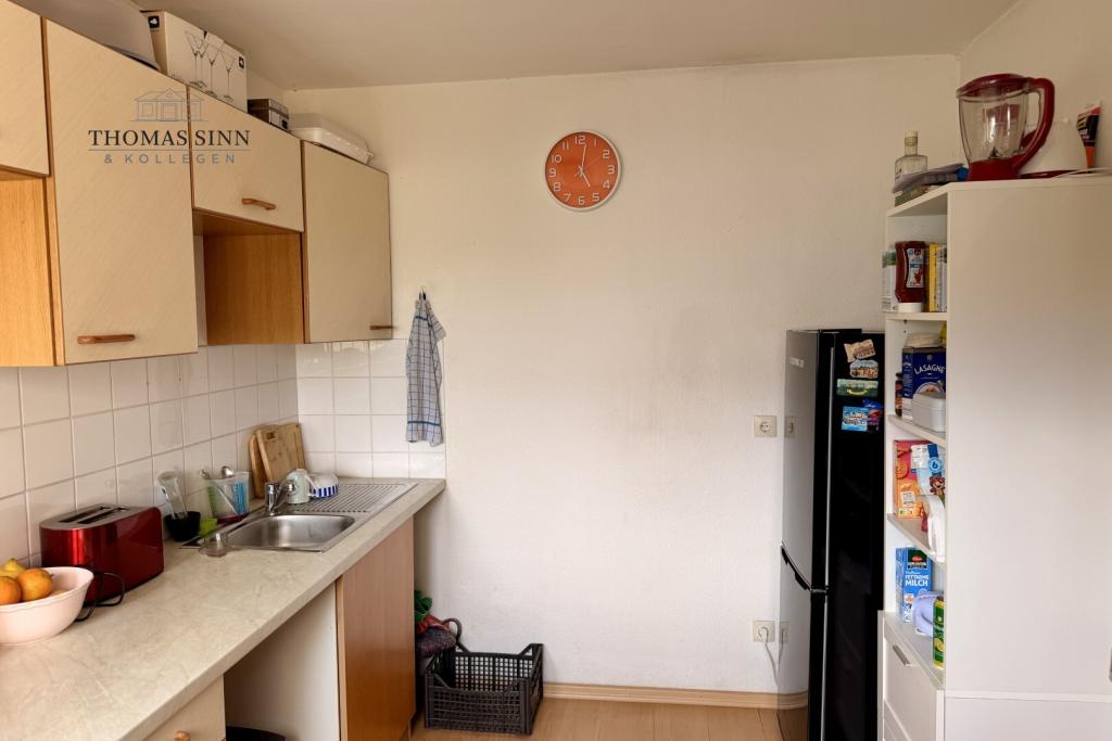 Helle 2-Zimmer-Wohnung mit Balkon und TG-Stellplatz in gepflegter Wohnanlage - neuer Fußboden - Photo 2