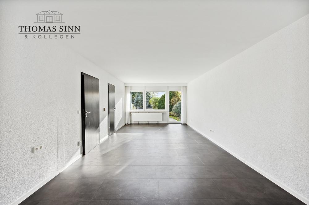 Stilvoll renoviertes Reiheneckhaus mit Garage und großem Garten in absoluter Top-Lage! - Photo 2