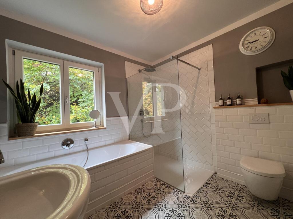 Badezimmer 1. OG