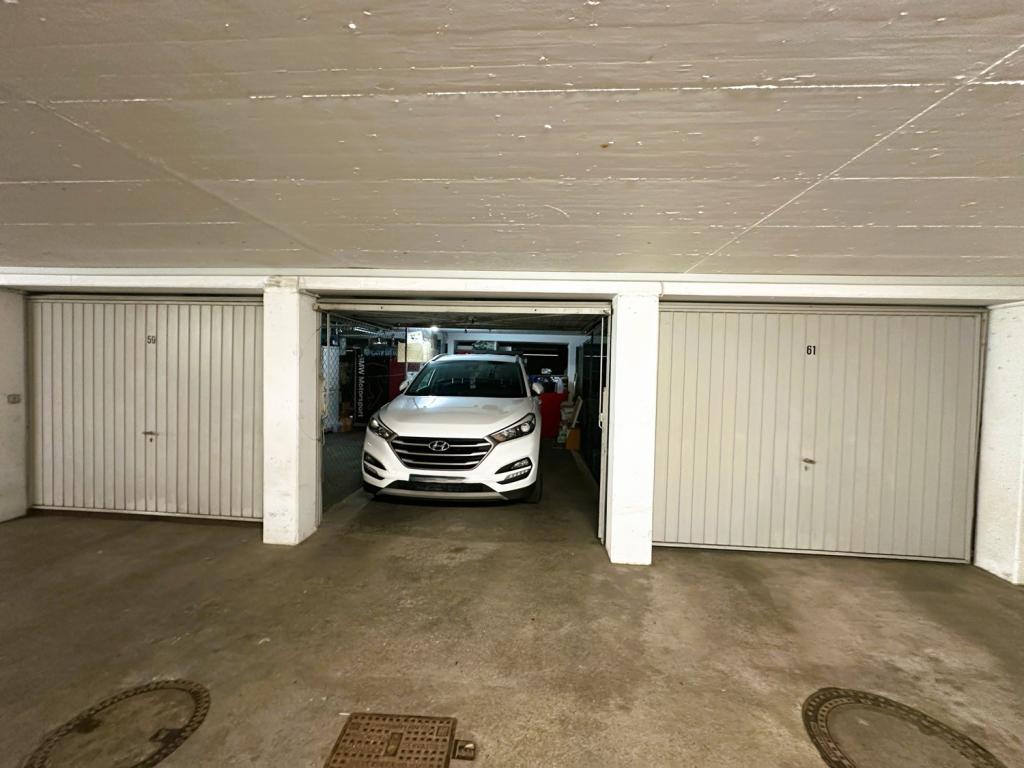 Tiefgaragenstellplatz