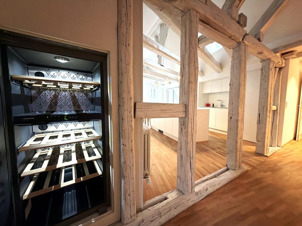 Lichtdurchflutetes Loft mit historischem Flair und komfortablem TG-Stellplatz - Foto 4