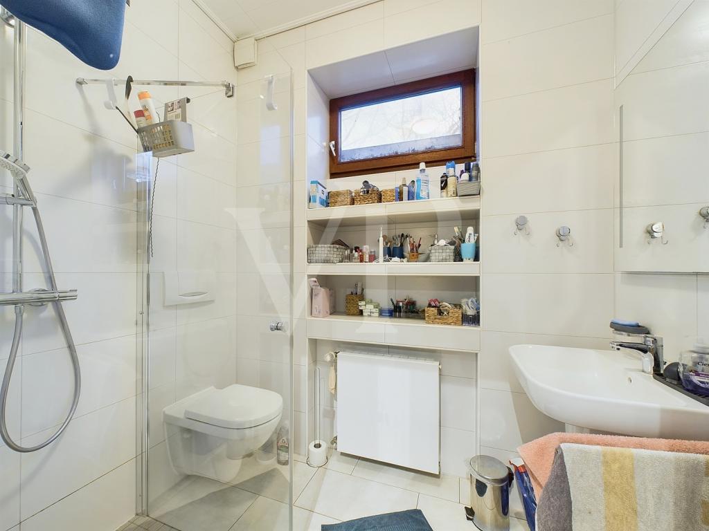 Badezimmer EG