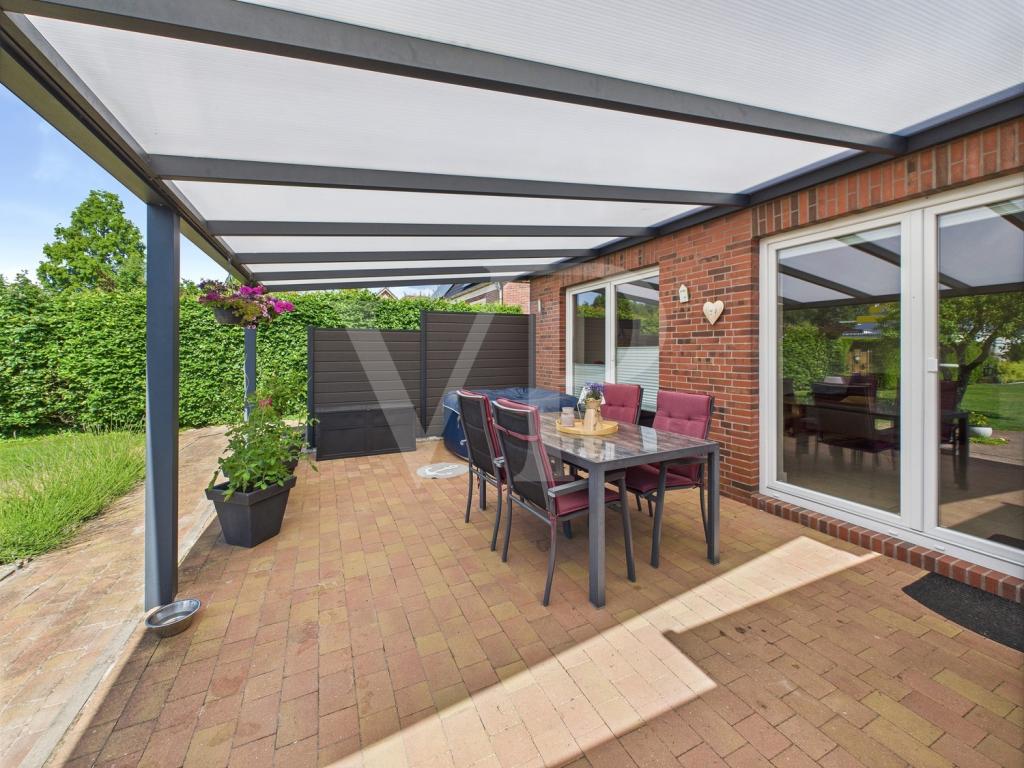 Überdachte Terrasse
