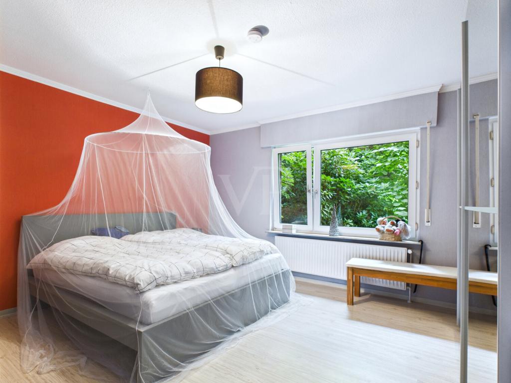 Schlafzimmer EG