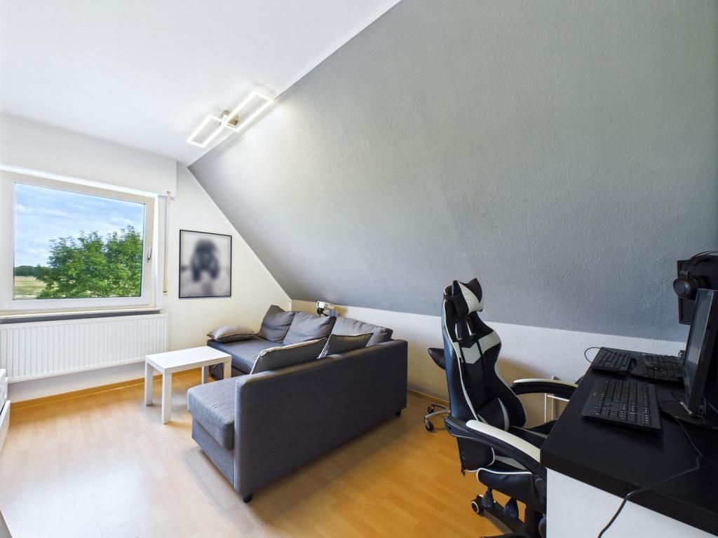 Arbeitszimmer OG