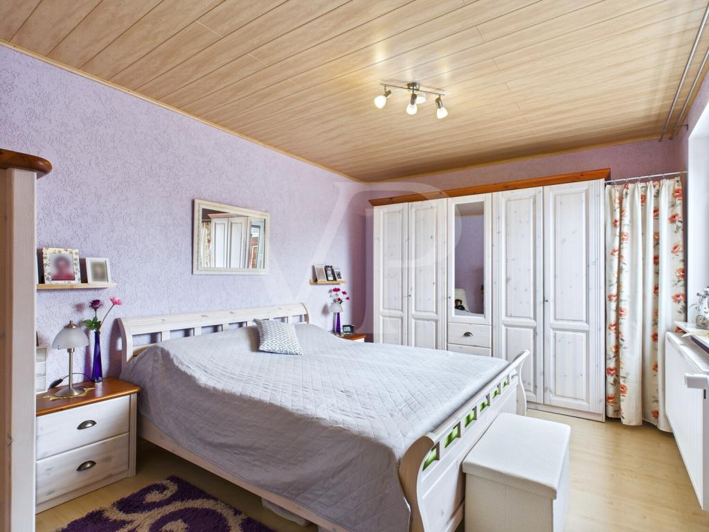 Schlafzimmer EG