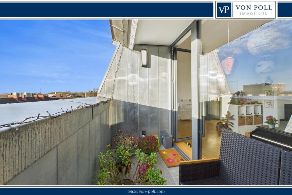 Attraktive Dachgeschosswohnung mit Balkon und Stellplatz in bester Lage von Wilhelmshaven - Heppens - Photo 5