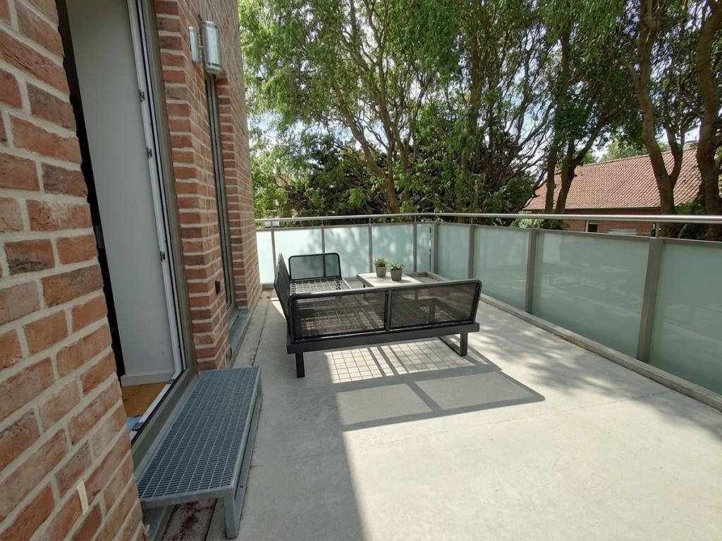 Zur Miete - Geräumige 2-Zimmer-Wohnung mit Balkon und PKW Stellplatz zum 01.09.2026 - Foto 2