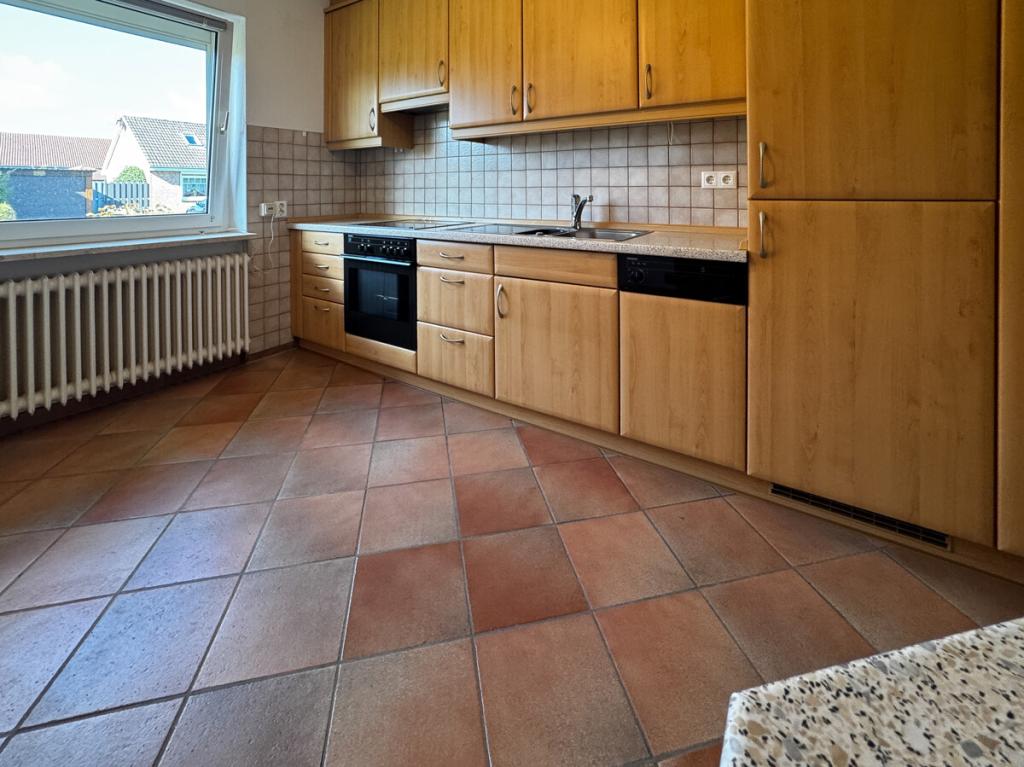 Zur Miete! Charmantes Einfamilienhaus mit ebenerdigem Wohnen in ruhiger Lage von Marne - Foto 2