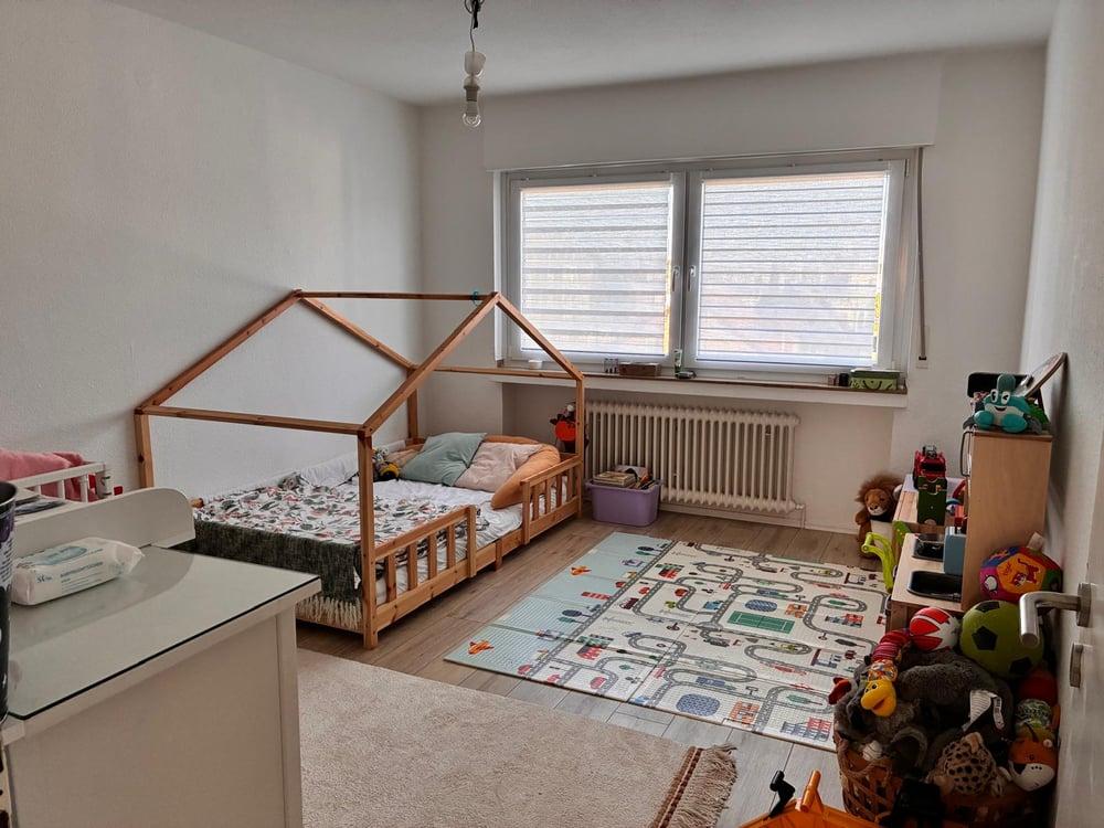 TOPANGEBOT**sanierte 4,5 Zimmerwohnung & Balkon EBK, Aufzug & Garage**NEU - Photo 3