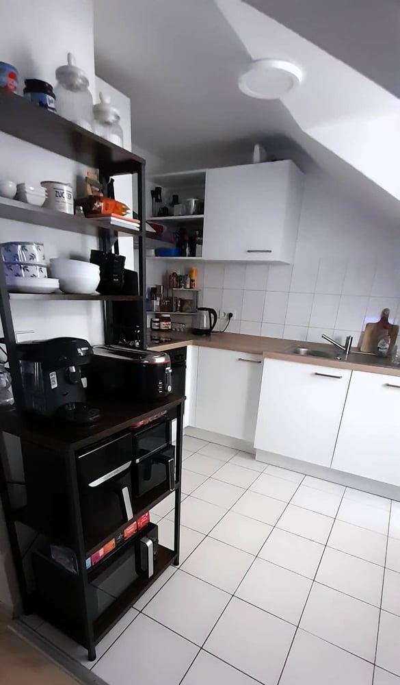 Modernisiertes Schmuckstück mit Dachterrasse! Stilvolle 3-Zimmer-DG-Wohnung in Pforzheim-Innenstadt - Foto 3