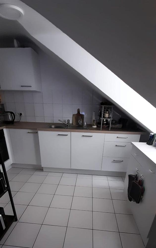 Modernisiertes Schmuckstück mit Dachterrasse! Stilvolle 3-Zimmer-DG-Wohnung in Pforzheim-Innenstadt - Foto 2