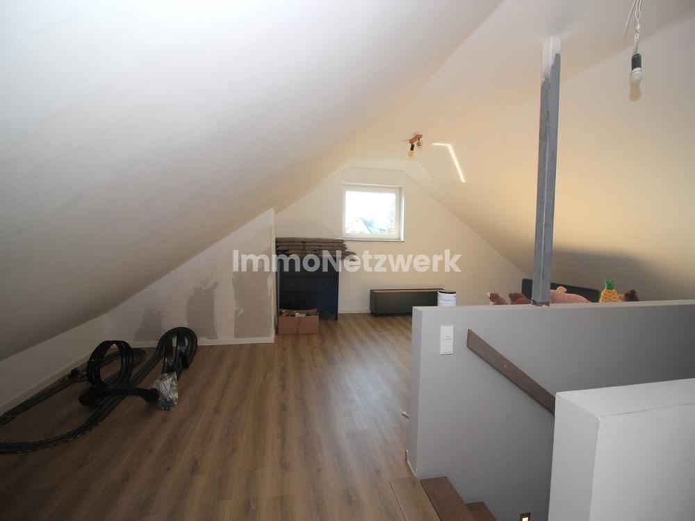 24_Zimmer_1_DG