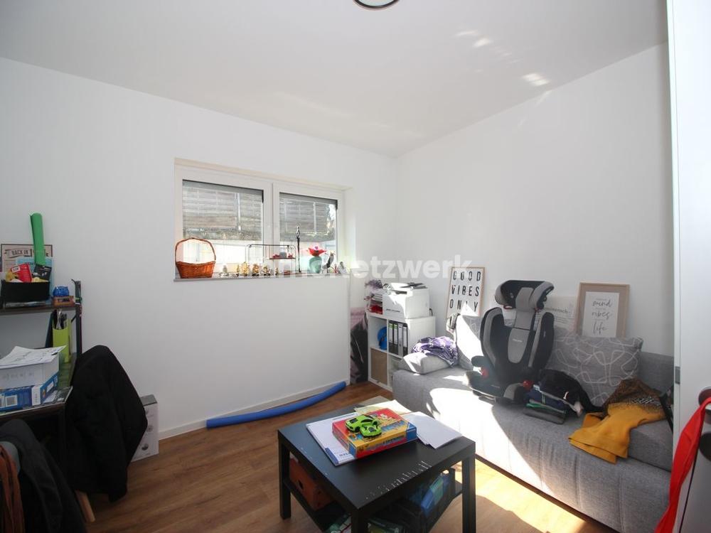 16_Kinderzimmer_Büro_EG