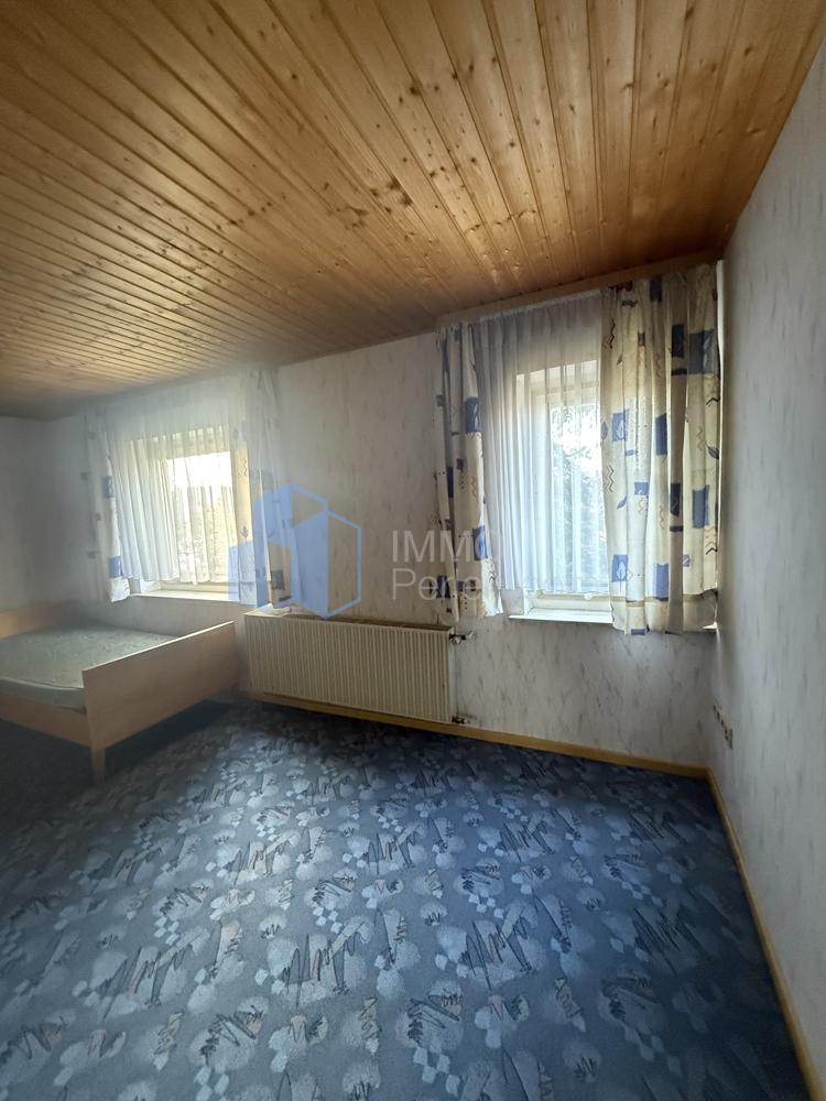 Schlafzimmer DG