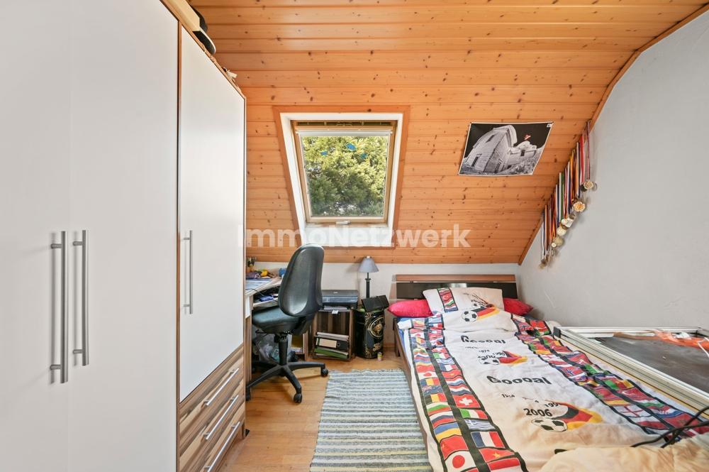 Schlafzimmer 1 OG