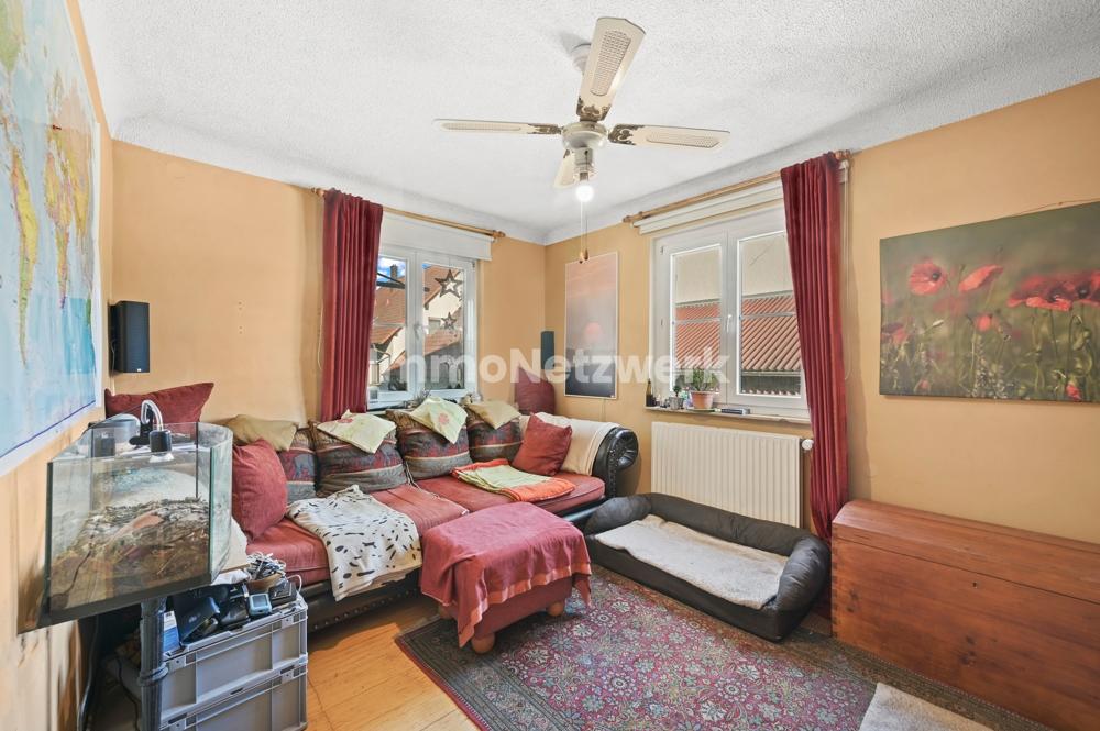 Zimmer/Büro EG