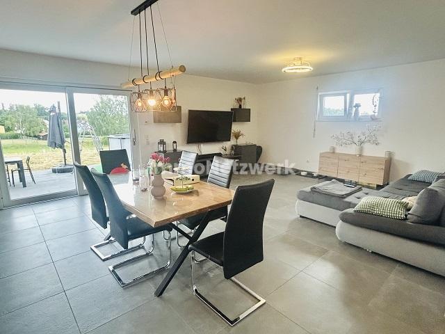 Wohnzimmer Ansicht 2