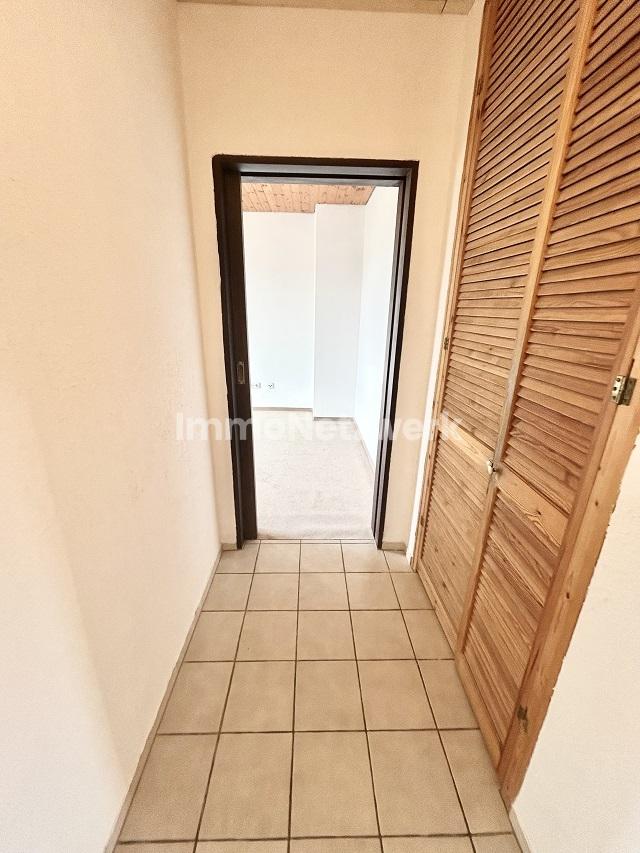 kleiner Flur mit Staurraum