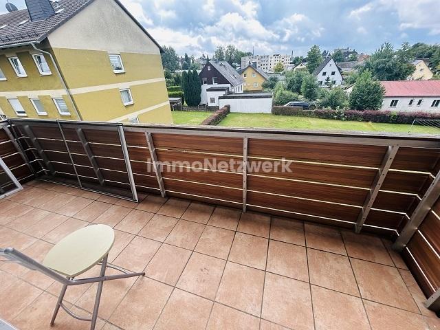 Balkon mit Ausblick ins Grüne
