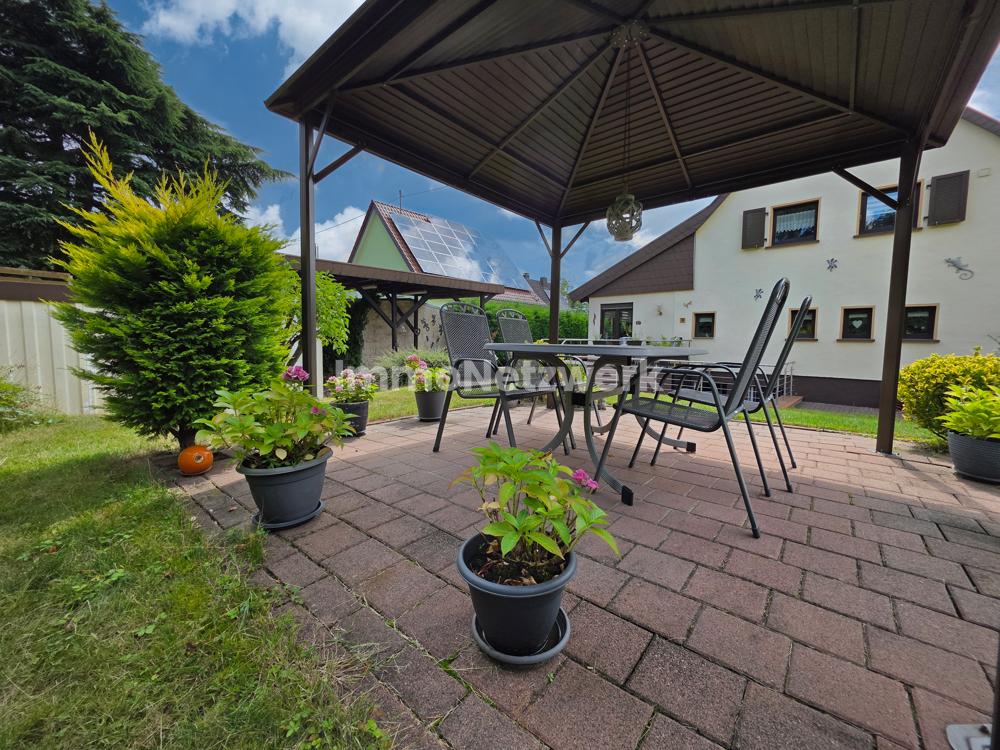 VK-130-Bilder Gartenansicht (2)