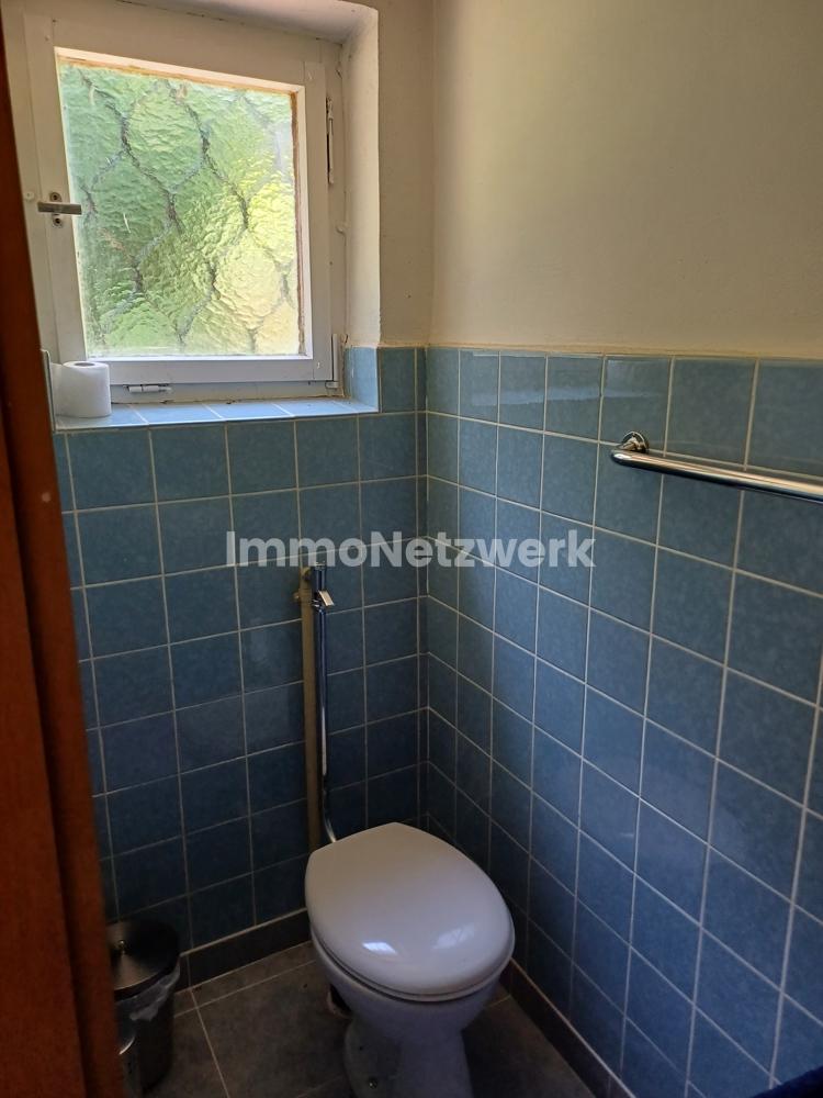 6. WC