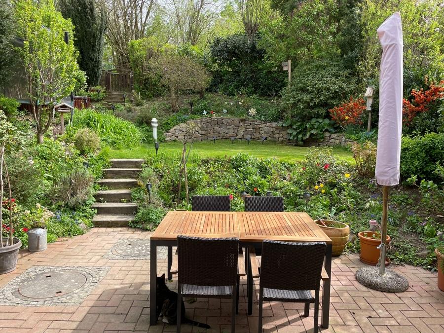 Terrasse und Garten