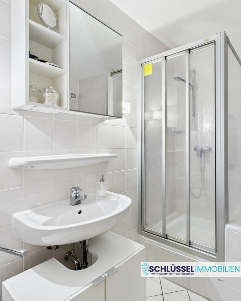 Bad mit Dusche