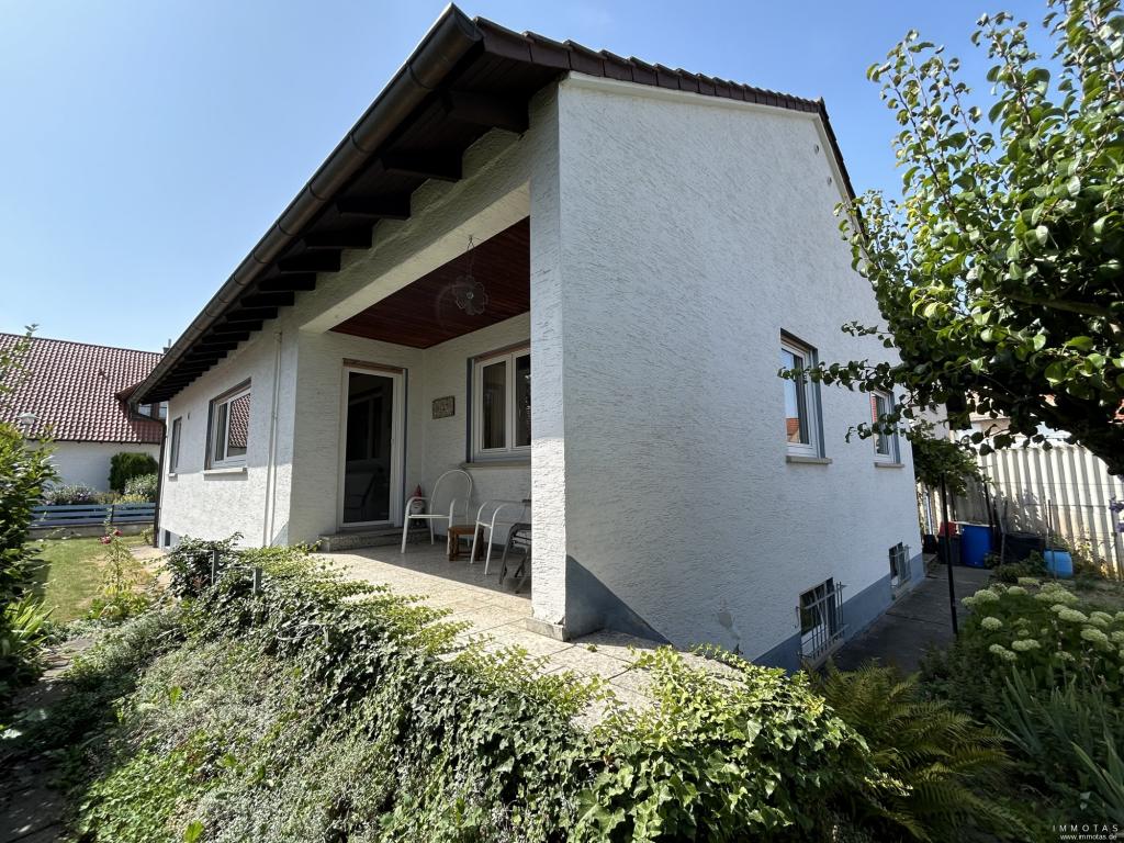 Seitenansicht/Terrasse