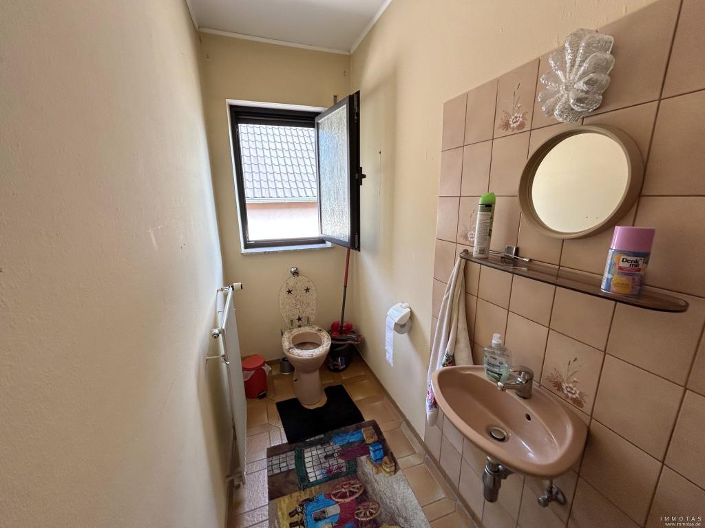 Gäste-WC DG