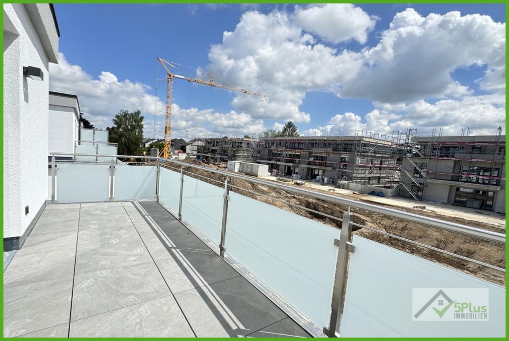 5Plus Immo Haus zur Miete Würselen Ausblick Balkon Staffelgeschoss