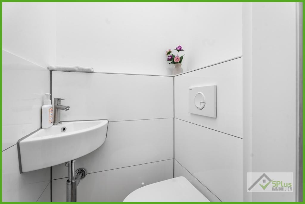 5Plus Immo Haus zum Kauf Aldenhoven Gäste-WC