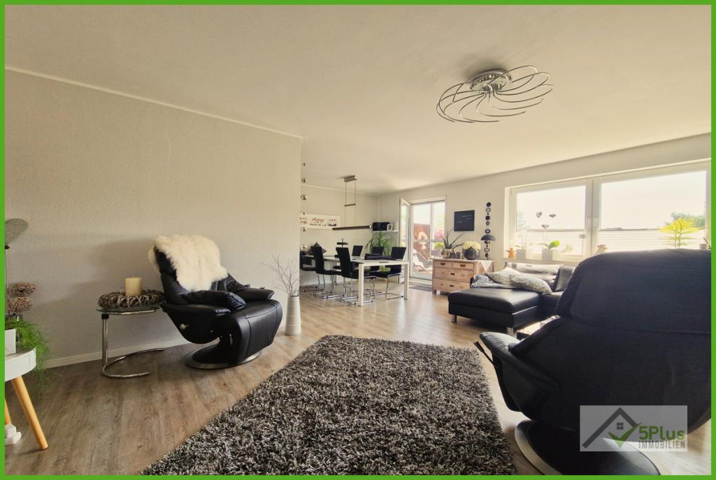 5Plus Immo Wohnung zur Miete Inden Wohnzimmer