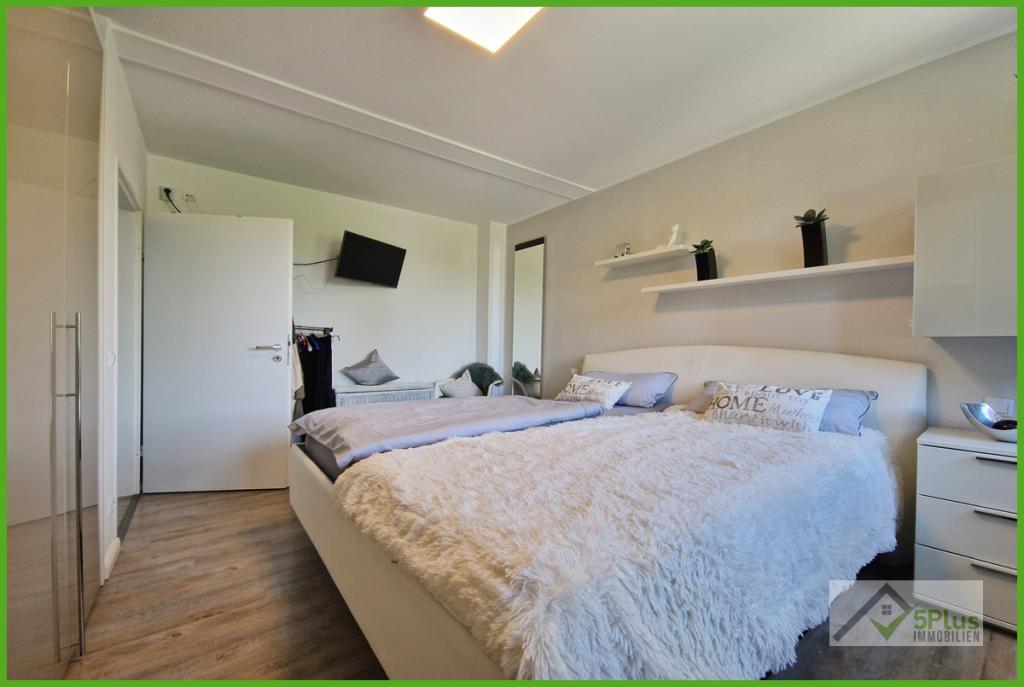 5Plus Immo Wohnung zur Miete Inden Schlafzimmer