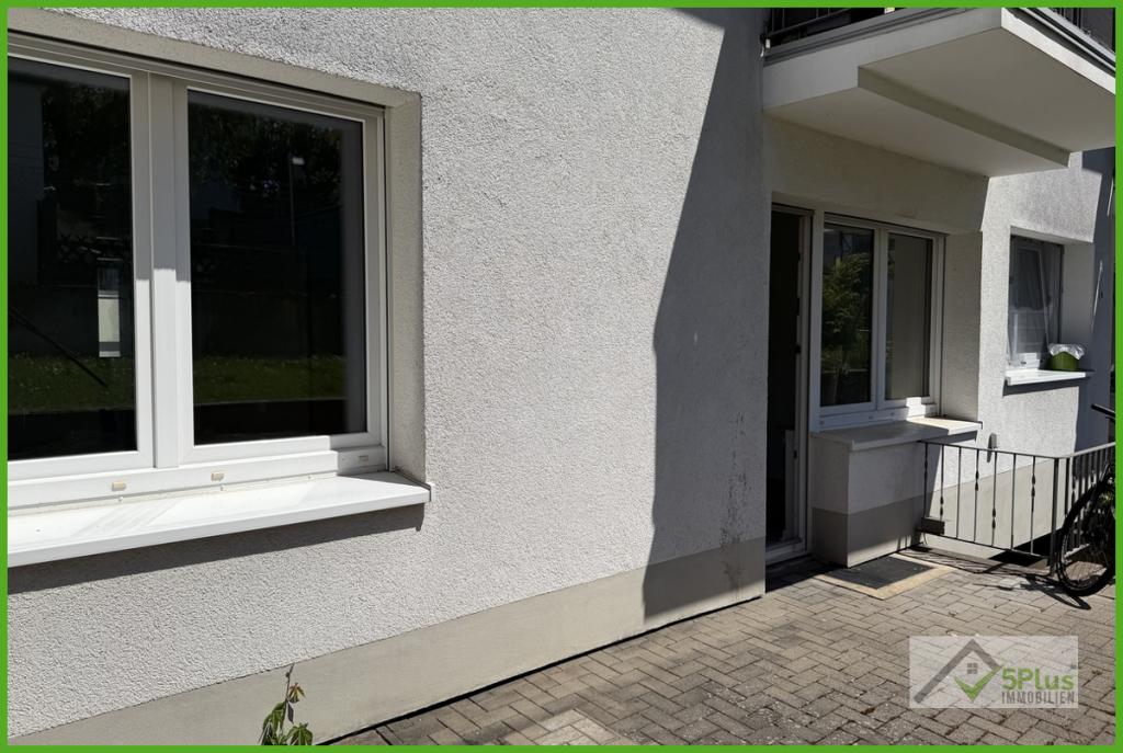 + 5PLUS IMMO + SONNIGE 3-ZIMMER ERDGESCHOSSWOHNUNG MIT TERRASSE UND STELLPLATZ IN WEISWEILER + - Photo 5