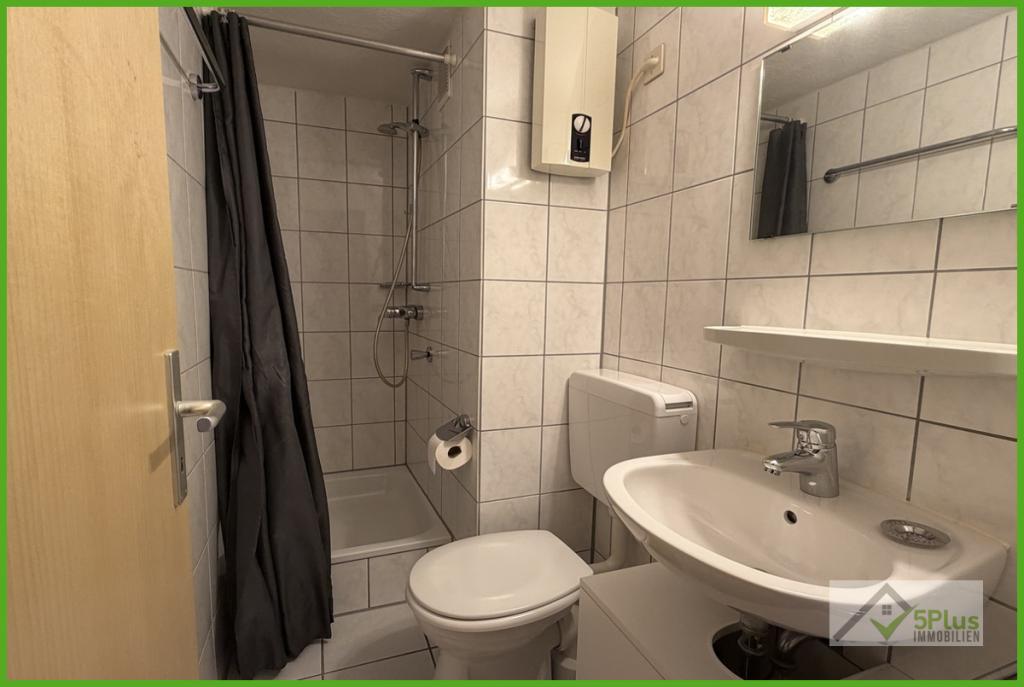 + 5PLUS + 1-ZIMMER-APPARTMENT MIT PANTRY-KÜCHE IM HERZEN VON AACHEN + - Foto 3