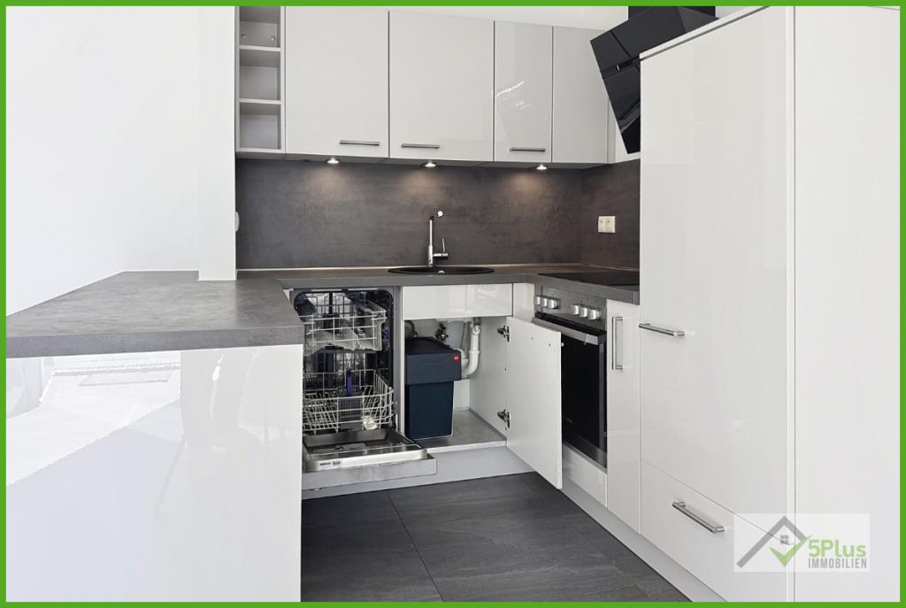 +5PLUS+ LEBST DU NOCH ODER WOHNST DU SCHON? PENTHOUSE WOHNUNG MIT DACHTERRASSE & EBK IN LANGERWEHE + - Foto 5