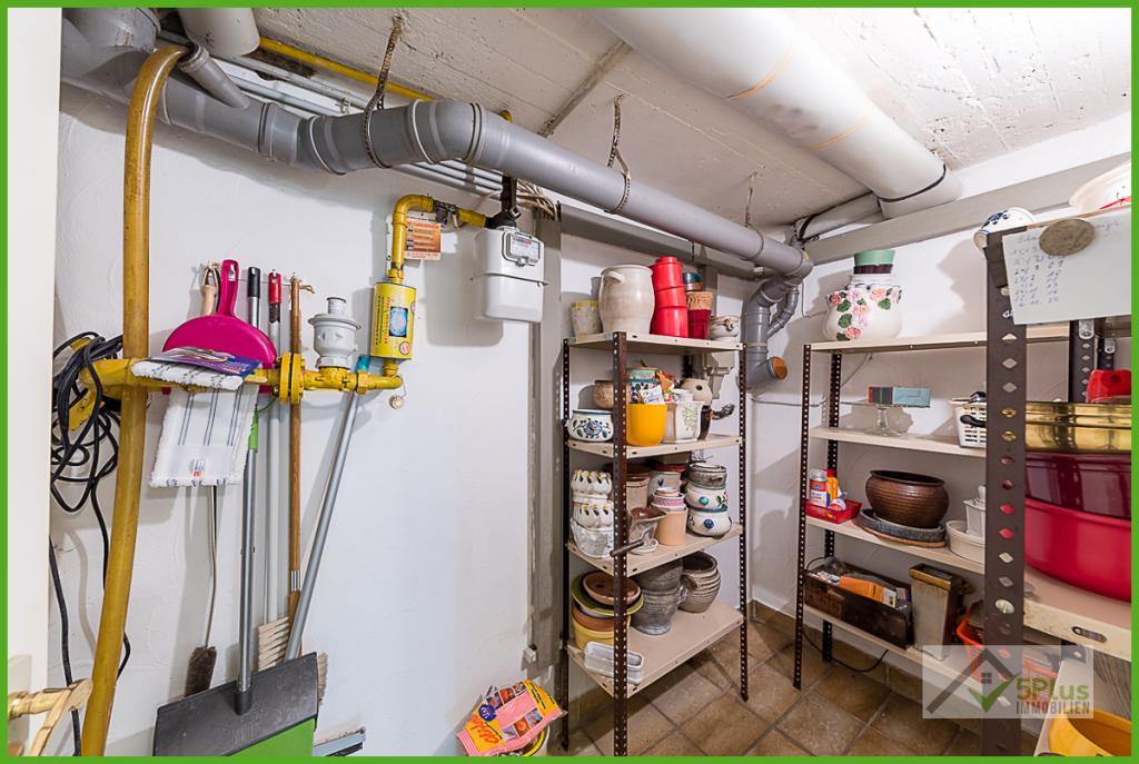 5Plus Immo Haus zum Kauf Inden/Altdorf Vorratsraum KG