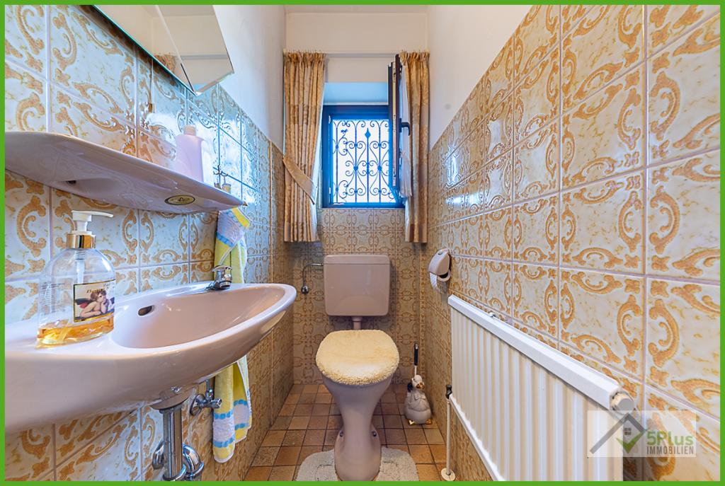 5Plus Immo Haus zum Kauf Inden/Altdorf Gäste-WC