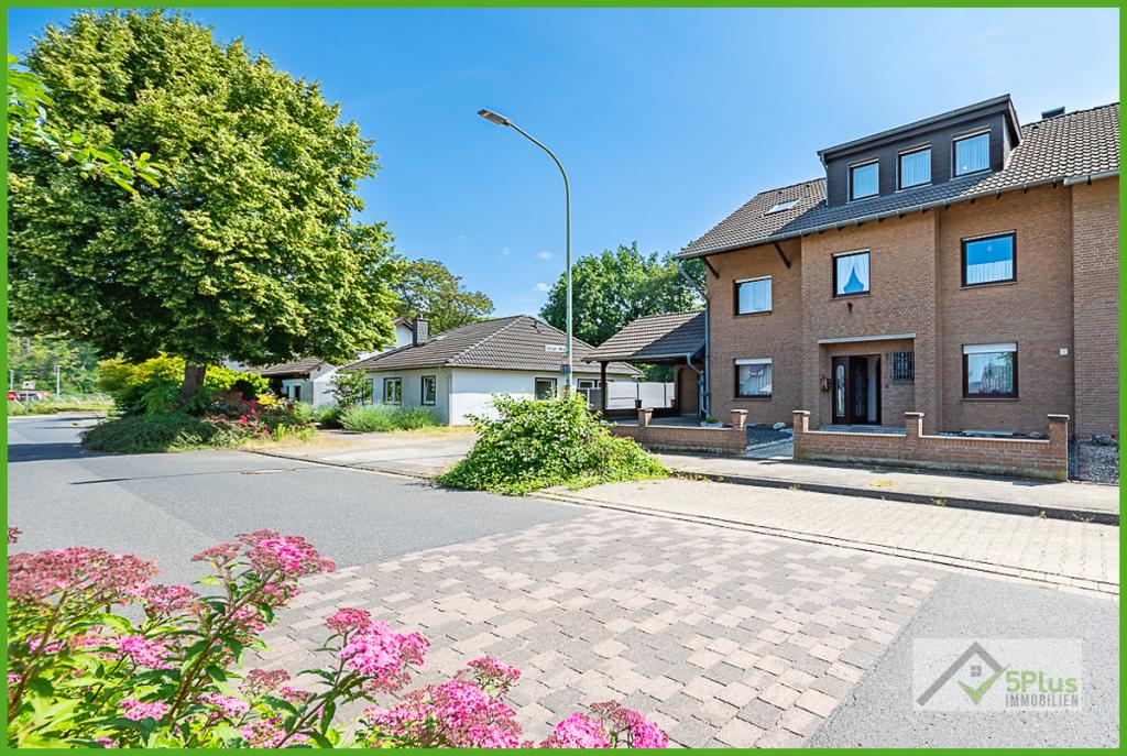 5Plus Immo Haus zum Kauf Inden/Altdorf Straßenansicht