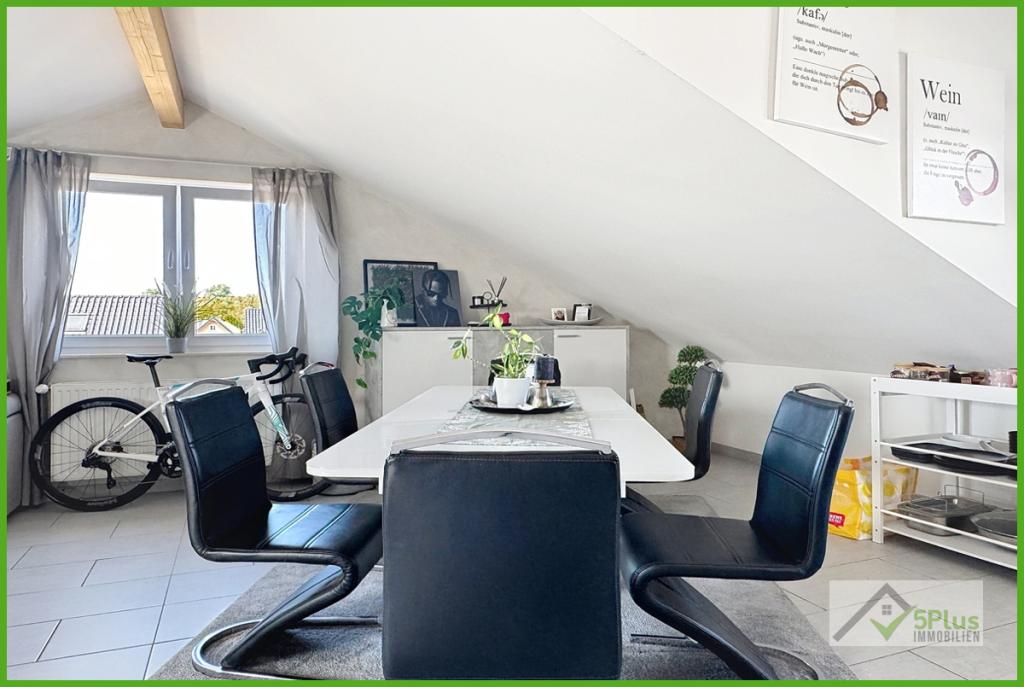 + 5PLUS + KLEIN, FEIN, MEIN: CHARMANTE DACHGESCHOSSWOHNUNG IN RUHIGER LAGE VON INDEN / ALTDORF +++ - Photo 4