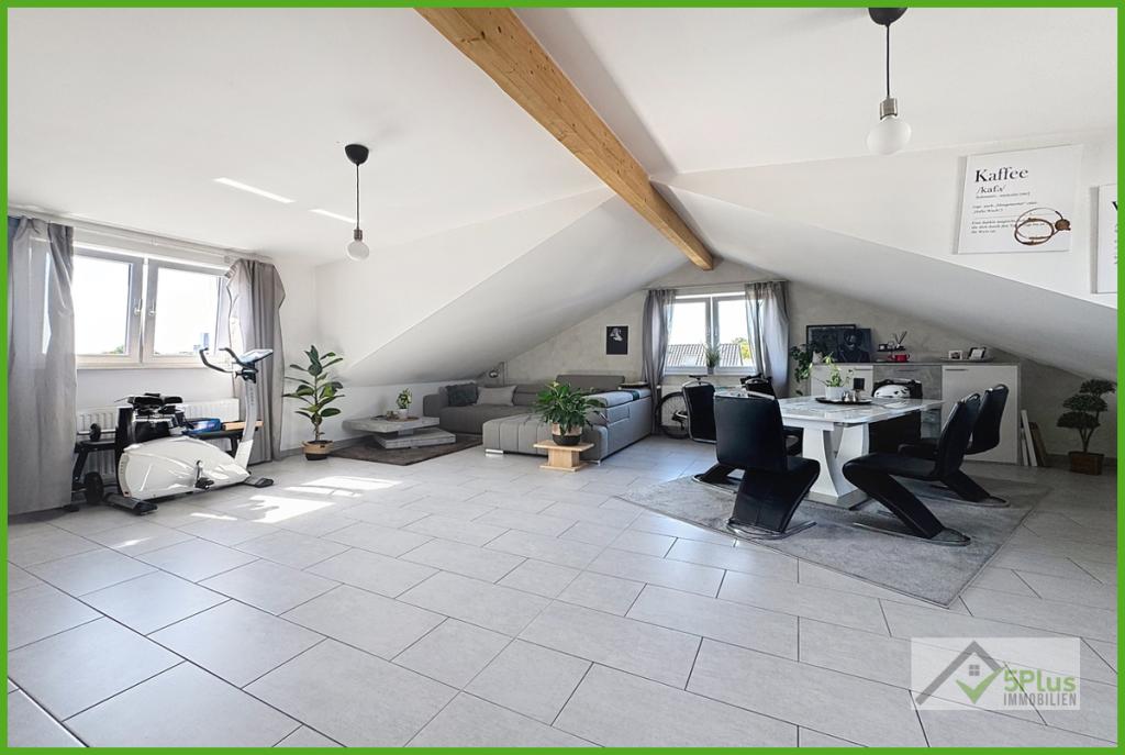 + 5PLUS + KLEIN, FEIN, MEIN: CHARMANTE DACHGESCHOSSWOHNUNG IN RUHIGER LAGE VON INDEN / ALTDORF +++ - Photo 3