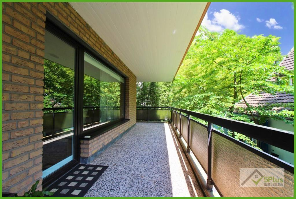5Plus Immo Mietwohnung Köln Balkon