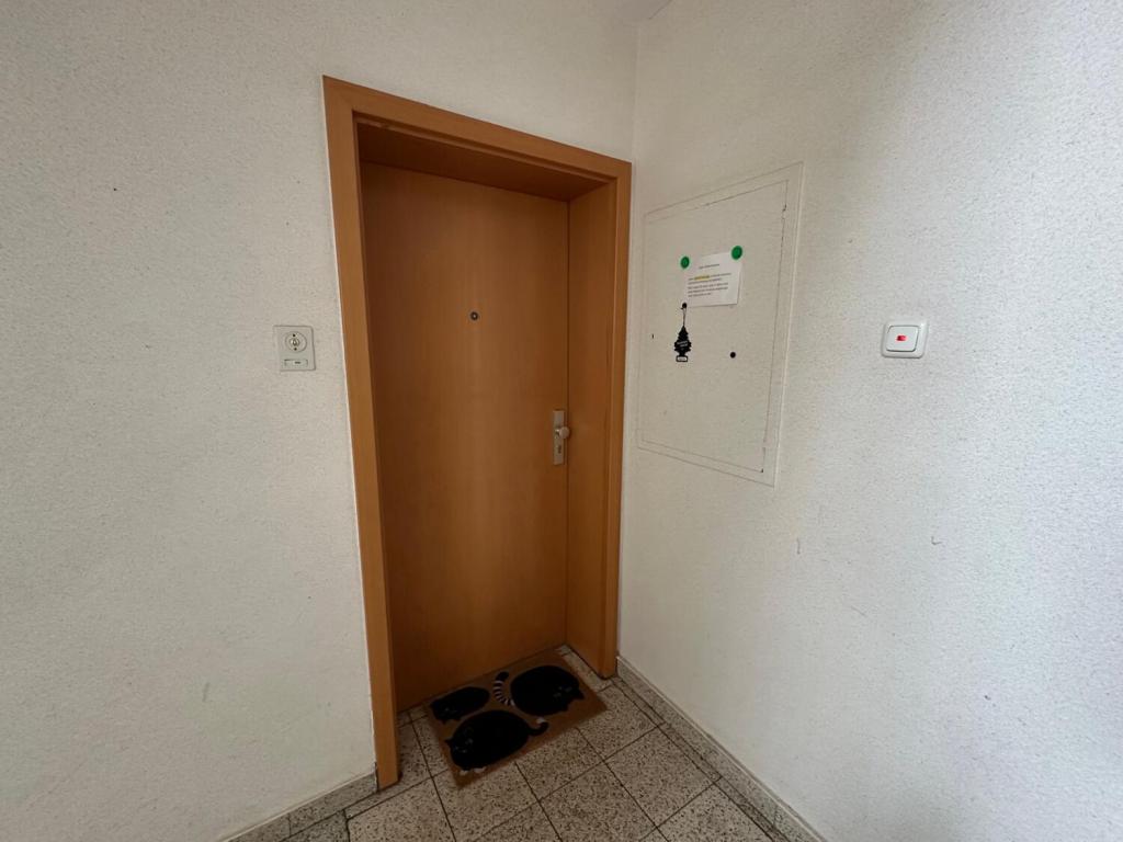 EG - Wohnungstür