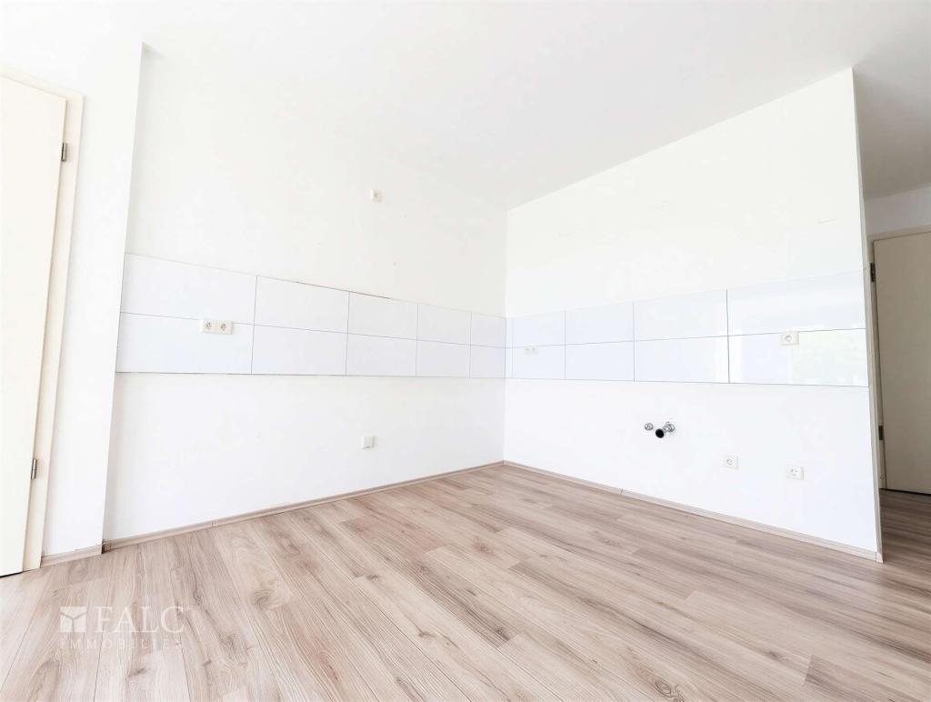 Moderne Erdgeschosswohnung mit Terrasse und Garten in Bonn-Beuel - Foto 3