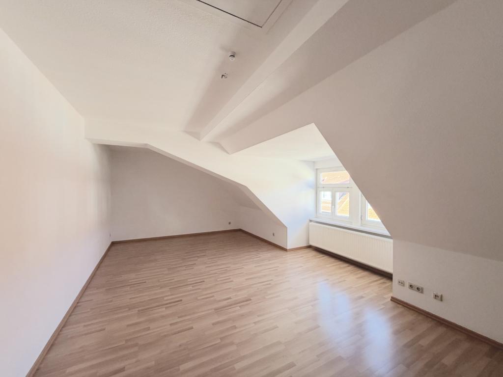 Charmante Dachgeschosswohnung mit Einbauküche in Wernigerode! - Foto 5