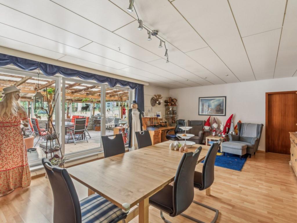 Wohn- und Esszimmer